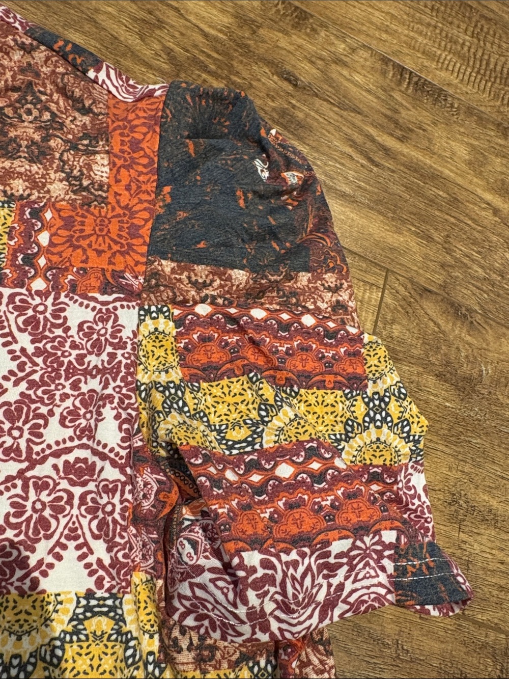 Rust Multi Patchwork V-Neck Short Sleeve Top - Picture 4 of 10